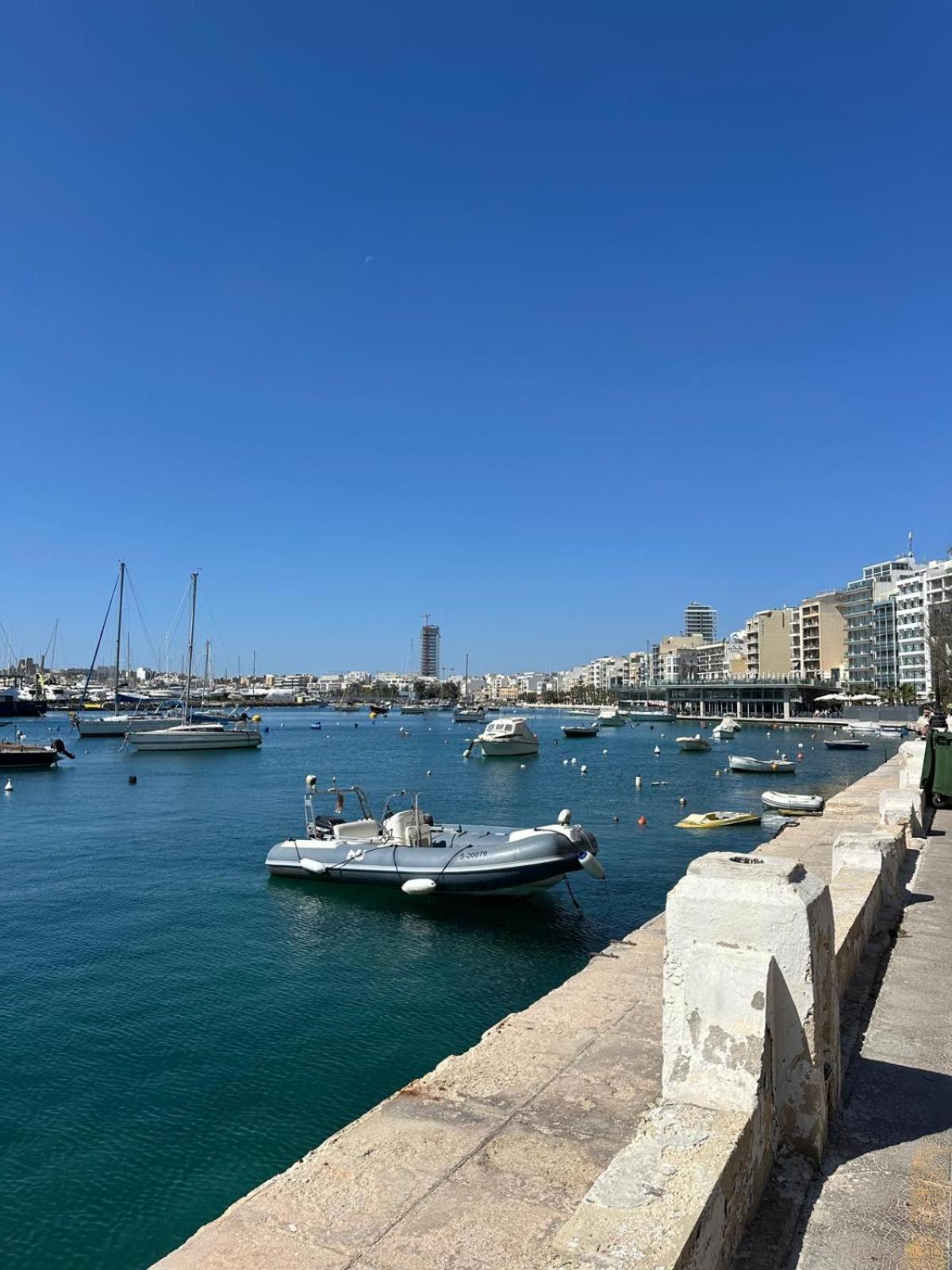 Modern Sliema Apartment Near Sea エクステリア 写真