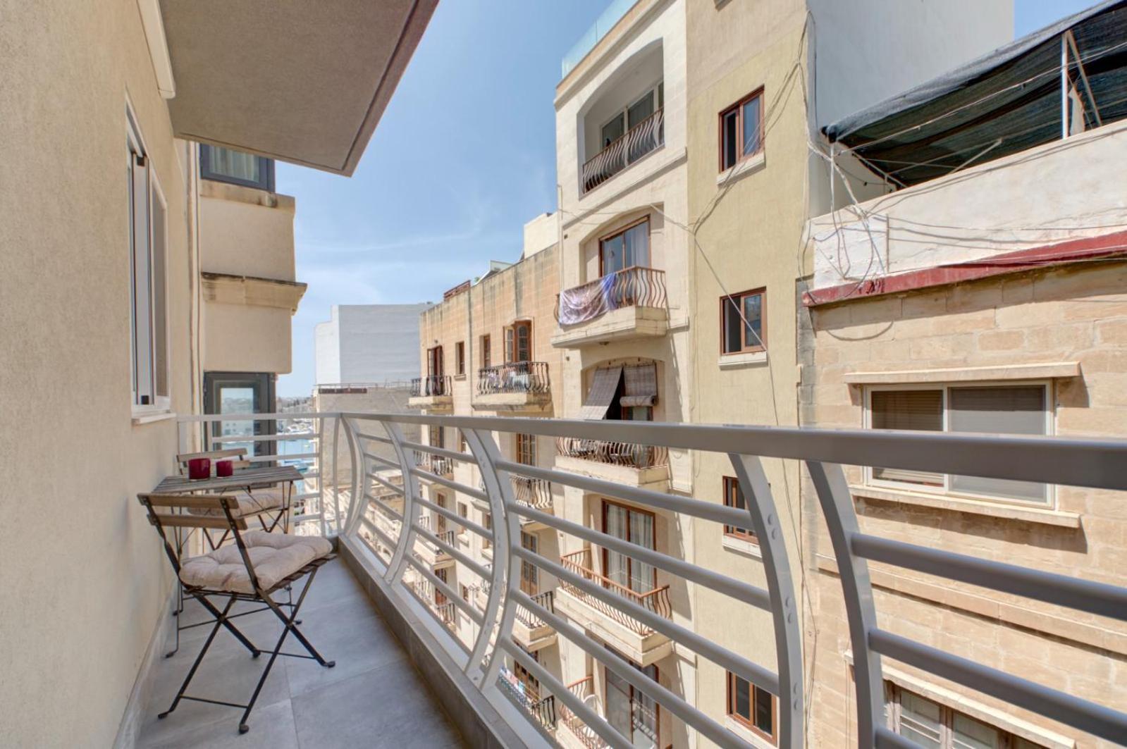 Modern Sliema Apartment Near Sea エクステリア 写真